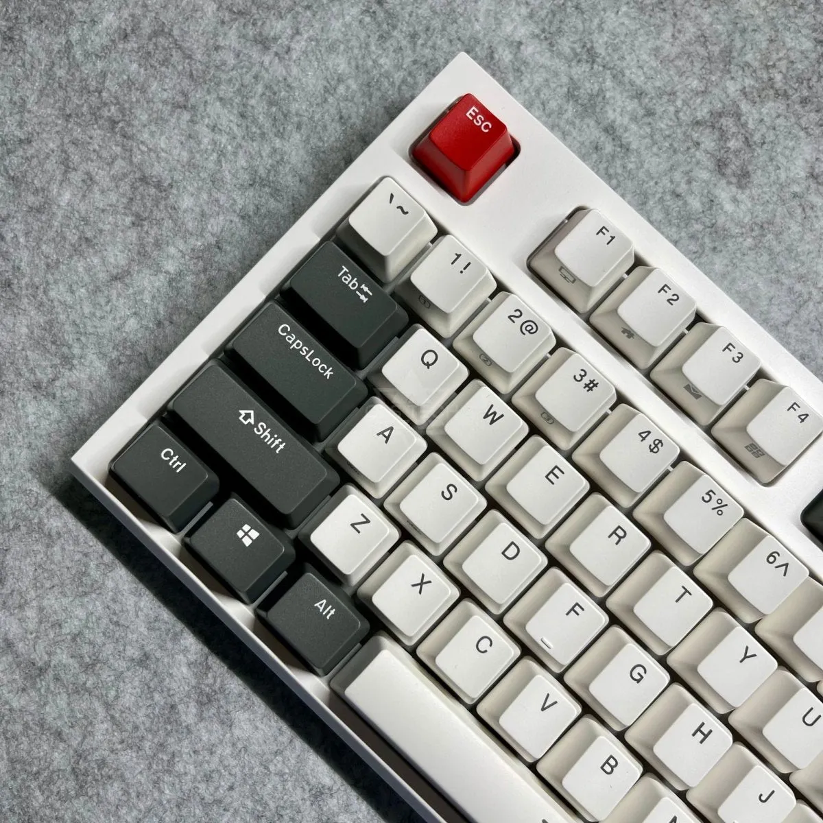 Royal Kludge RK R87 Mechanical Keyboard